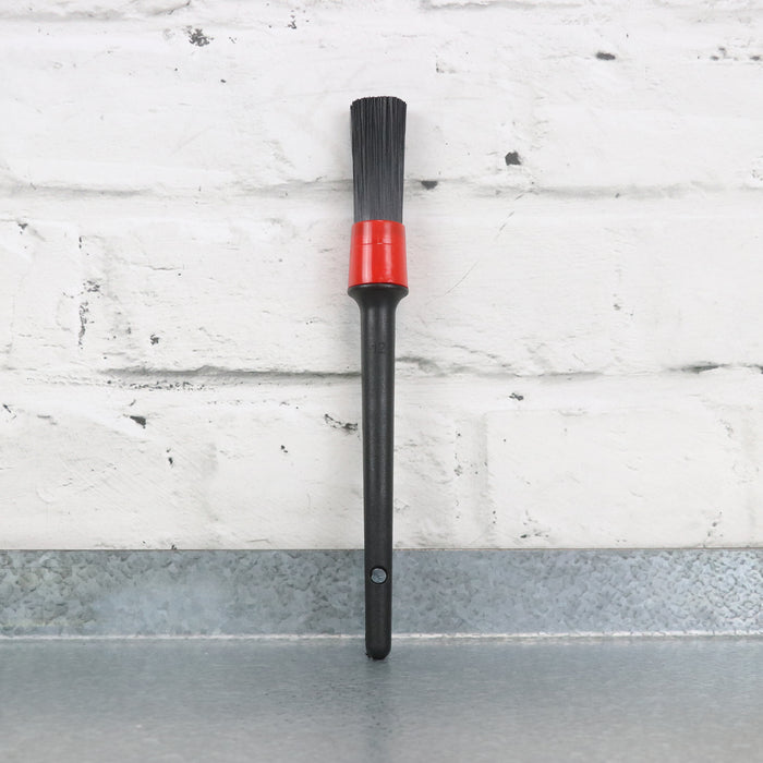 Martin Cox Black & Red Sash Detailing Brush (Size 12)