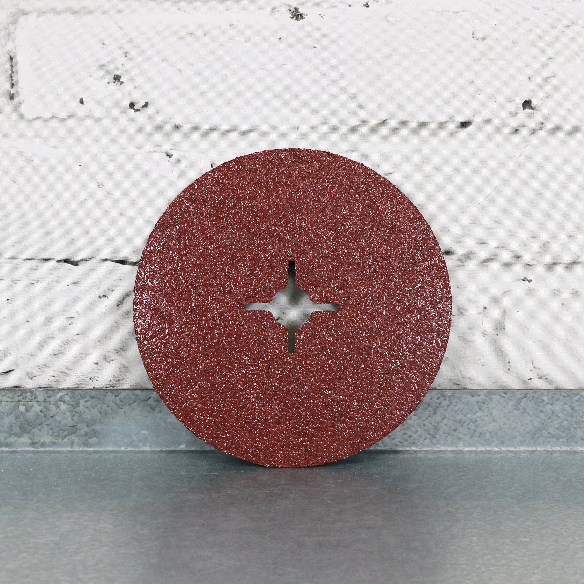 3M Slotted Fibre Disc P36 (Pack of 25) — Morelli Group